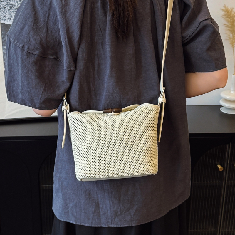 Korean style laid-back and relaxed bucket bag 2025 new summer versatile woven patchwork large capacity mother-and-child set bag Specification drawing