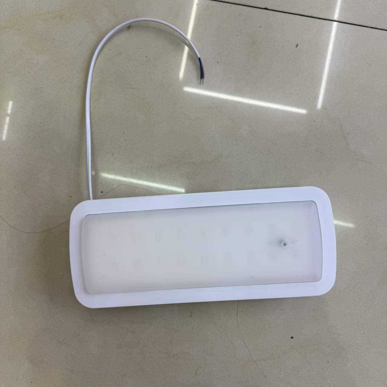 房车灯车顶灯室内照明阅读灯货车车厢灯
