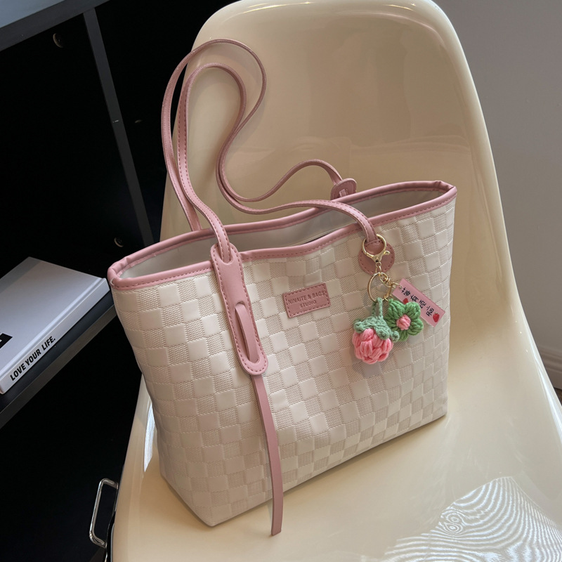Large bag Women Spring/Summer 2025 New style fashionable single-shoulder bag, suitable for college students, commuting tote handbag with large capacity full figure
