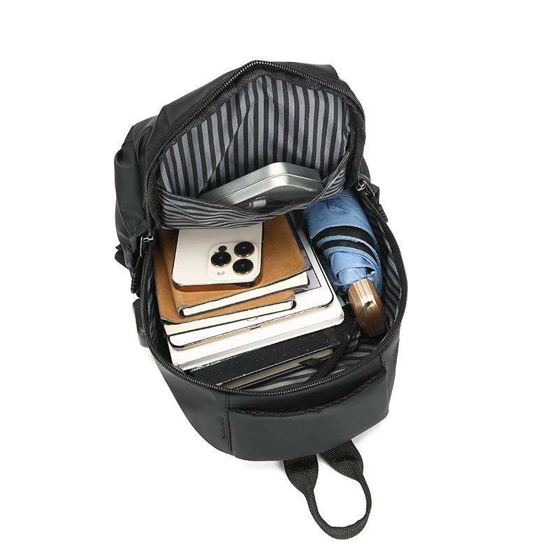 Customized solid-color chest bags, men's casual single-shoulder bags, business travel backpacks, cross-border large-capacity lightweight crossbody bags Application Scenario