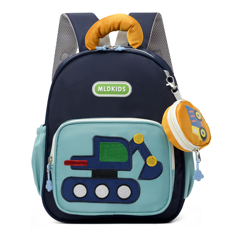New trendy pattern kindergarten small and middle class children's schoolbag for boys and girls aged 4-6, casual and lightweight backpack Item Picture