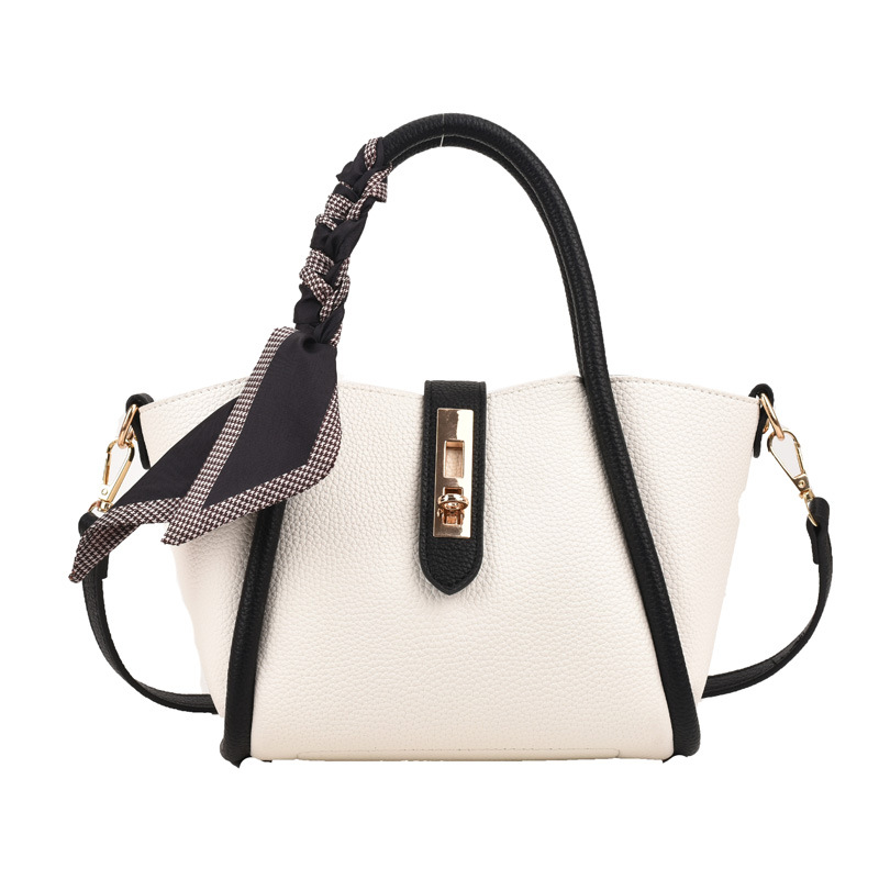 The new trendy women's bag for the summer of 2025, a simple commuting bucket bag with a large capacity and a single-shoulder handbag for women Item Picture