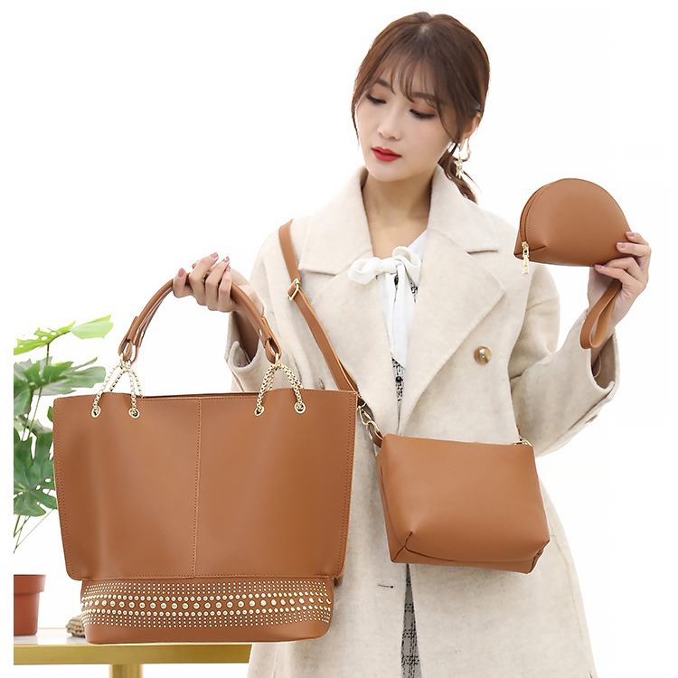 New 2024 foreign trade mother-daughter bag three-piece set, European and American fashion single-shoulder crossbody bag, versatile rivet hand-held large bag full figure
