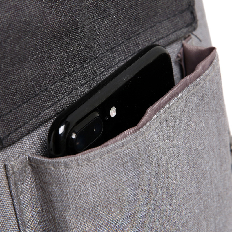 Travel backpacks, color-blocked men's backpacks, casual Korean-style college student schoolbags, usb charging computer bags in stock for wholesale Application Scenario