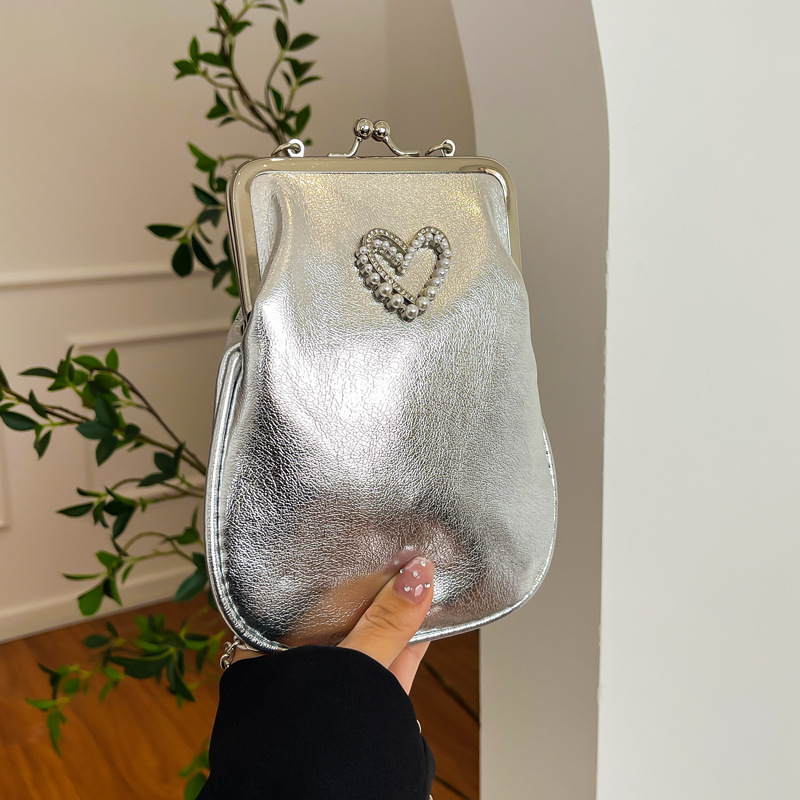 Personalized, fashionable and casual shell phone bag, new retro crossbody bag, lapel handbag, commuting single-shoulder crossbody bag full figure