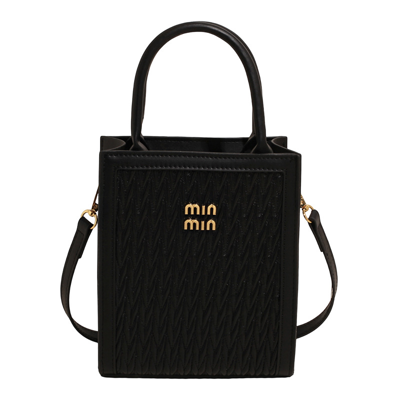 This year, the "Small Bag Women 2025" new trendy summer fashion, versatile and niche design hand-held shoulder crossbody bag is in vogue Item Picture