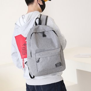 Backpack for middle school students, large-capacity urban simple travel backpack, college style fashionable computer bag, casual bag Application Scenario