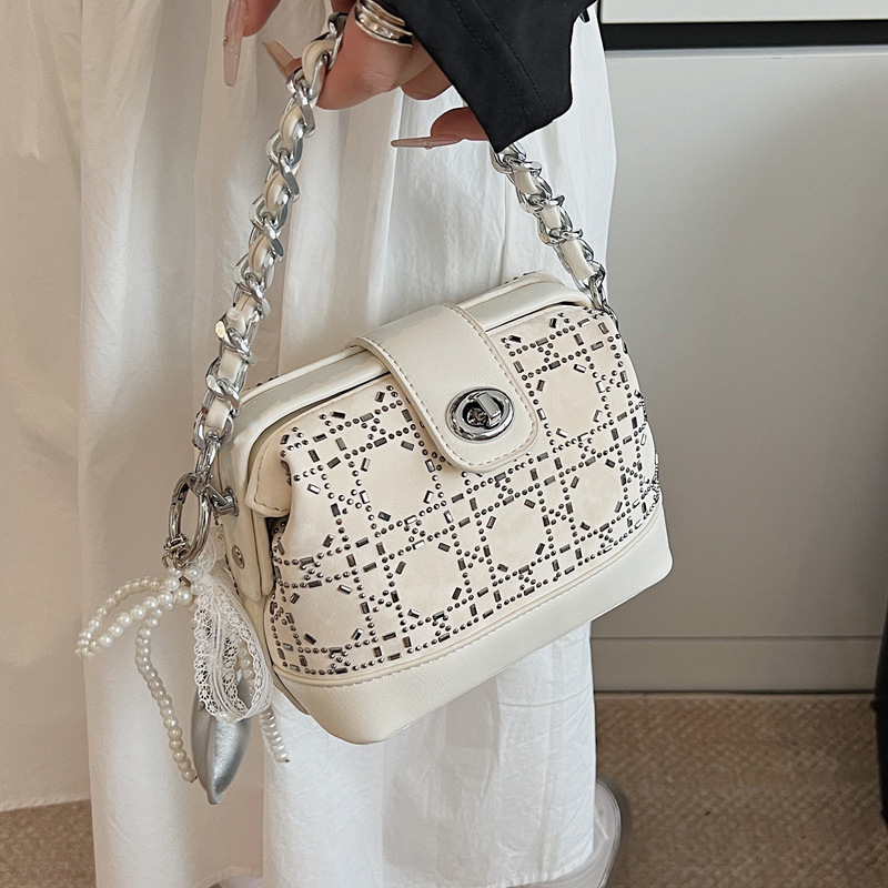 Summer bag: Women's hot diamond lock chain hand-held bucket bag 2025 New style denim blue single-shoulder fashionable crossbody bag Specification drawing