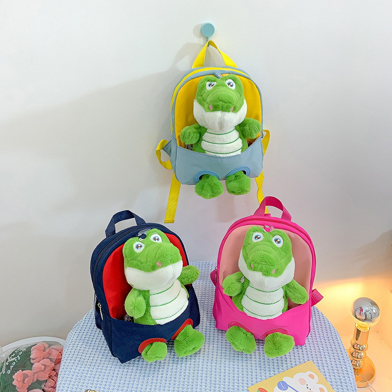 Plush toy crocodile children's backpack, durable and lightweight, kindergarten schoolbag, trendy and fashionable small backpack for middle and small classes Specification drawing
