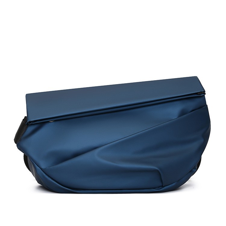 Wholesale 2024 new trendy men's crossbody bag, water-resistant ipad multi-functional chest bag, cool crossbody single-shoulder bag Item Picture