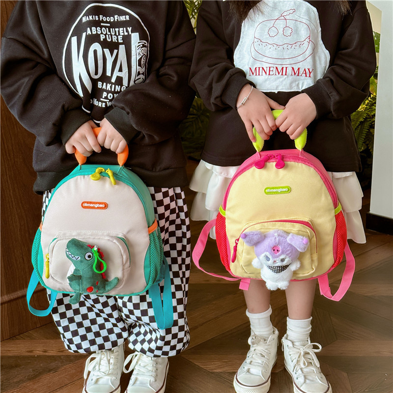 Kindergarten schoolbags for children to prevent them from getting lost, cute backpacks for boys and girls, cartoon dolls, and the travel rush Application Scenario