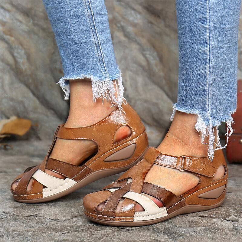 Cross-border Amazon export women's shoes 2020 Summer new style European and American retro round-toe wedge heel cross-buckle women's sandals Specification drawing