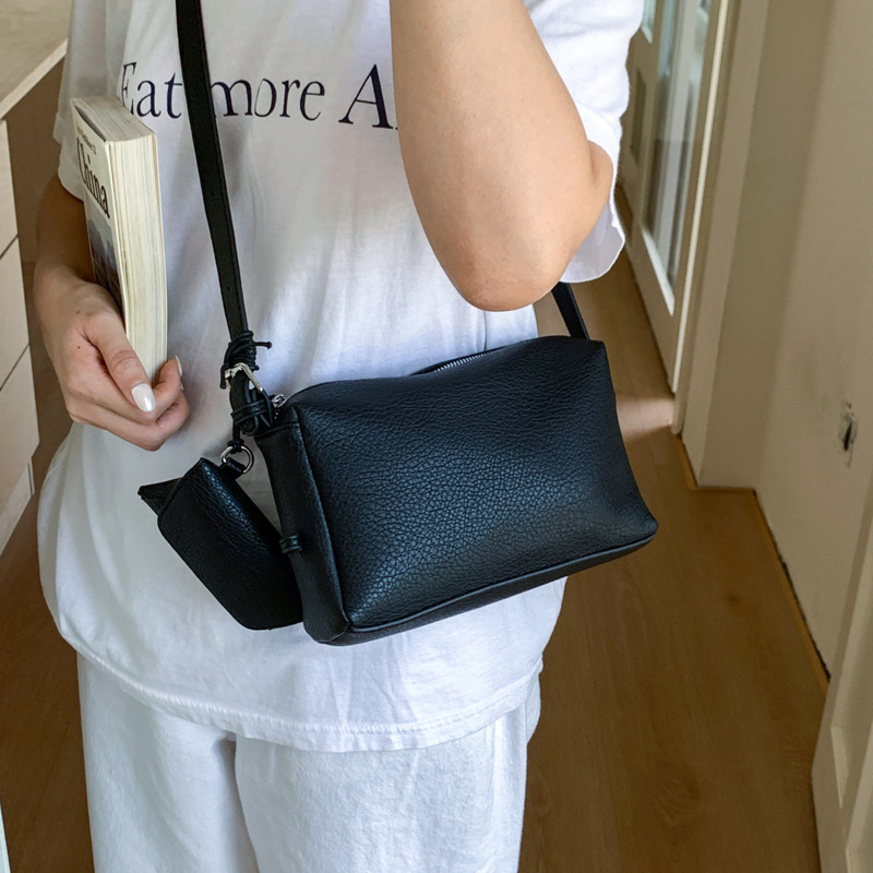 Large-capacity soft-faced single-shoulder bag for women, new style 2025, trendy and retro, stylish and fashionable, with a fashionable and high-quality crossbody bag Specification drawing