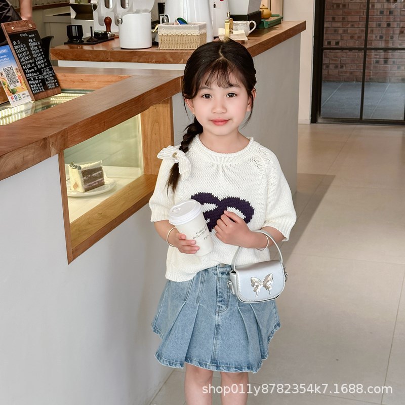 2024 New children's bag, Korean version bow, cute mini princess crossbody bag, popular red envelope handbag Application Scenario