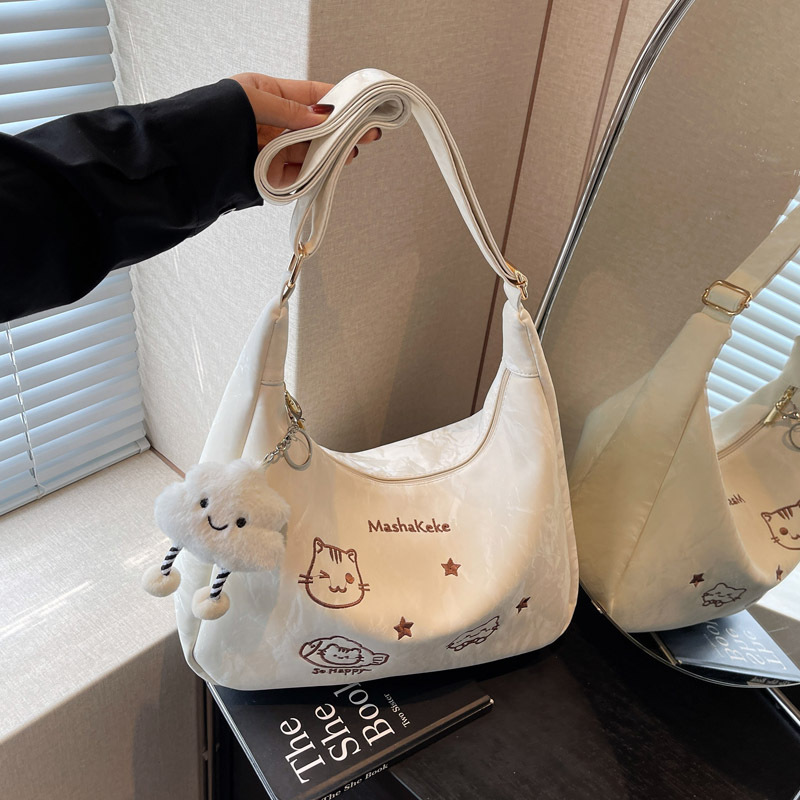 Korean style fresh and clean large-capacity single-shoulder crossbody bag, casual girl's bag 2025, Japanese cartoon printed tote bag full figure