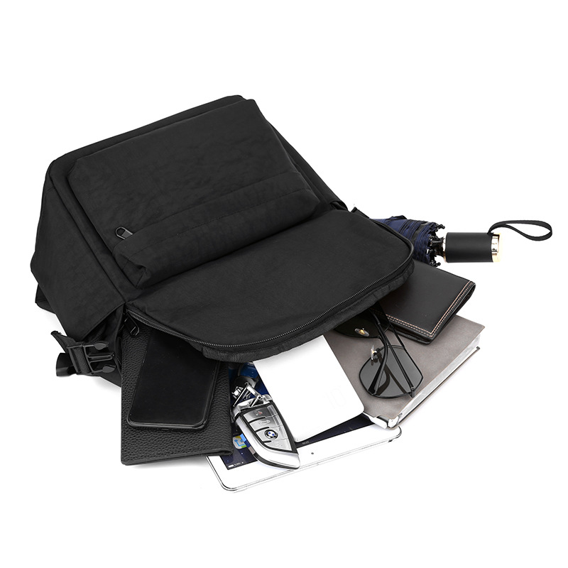 This backpack has a large capacity and a high-end feel. It is multi-functional and has a large capacity for cross-border students. It can be used for both shoulders and in one bag Item Picture