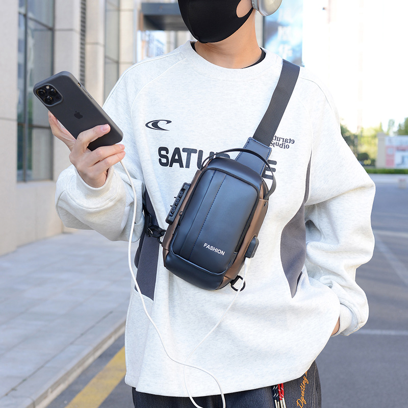 New water-resistant crossbody bag, men's crossbody backpack, men's motorcycle and mobile phone bag, commuting password lock chest bag Application Scenario
