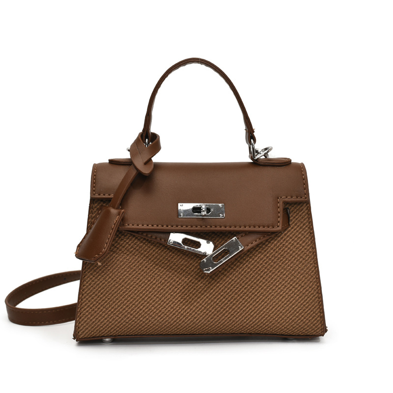 This year, the new spring 2025 collection of fashionable and versatile single-shoulder crossbody bags and high-quality hand-held small square bags are in vogue Item Picture