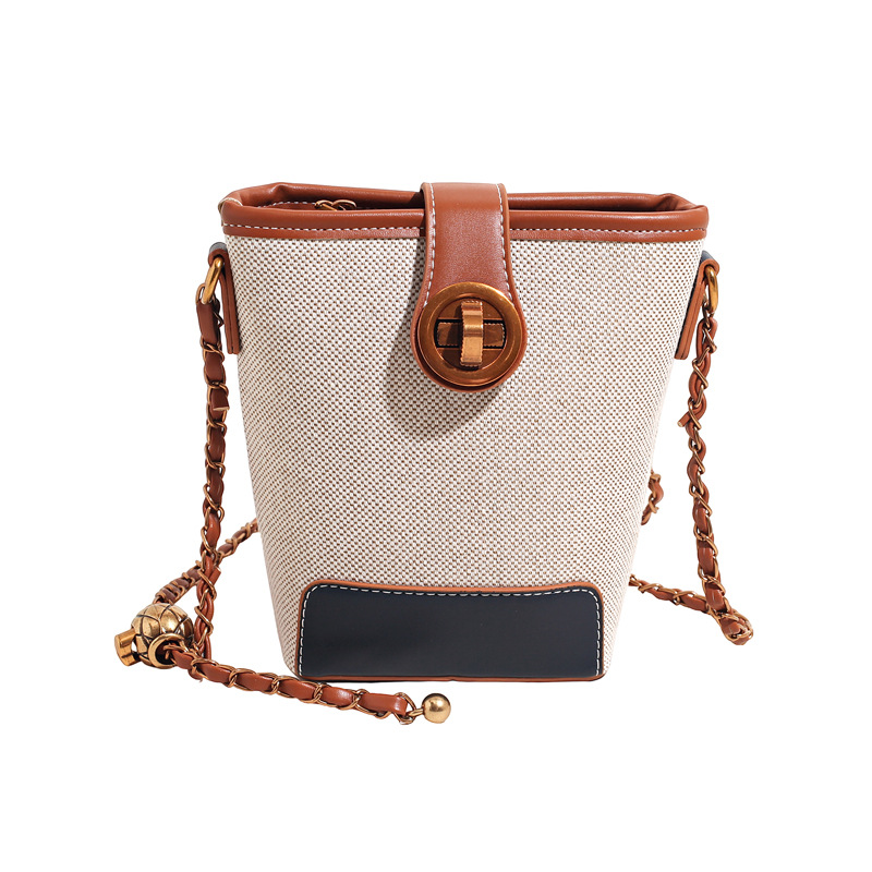 Trendy woven bucket bag, new fashionable patchwork color-blocking crossbody bag, women's summer niche design sense single-shoulder bag Item Picture