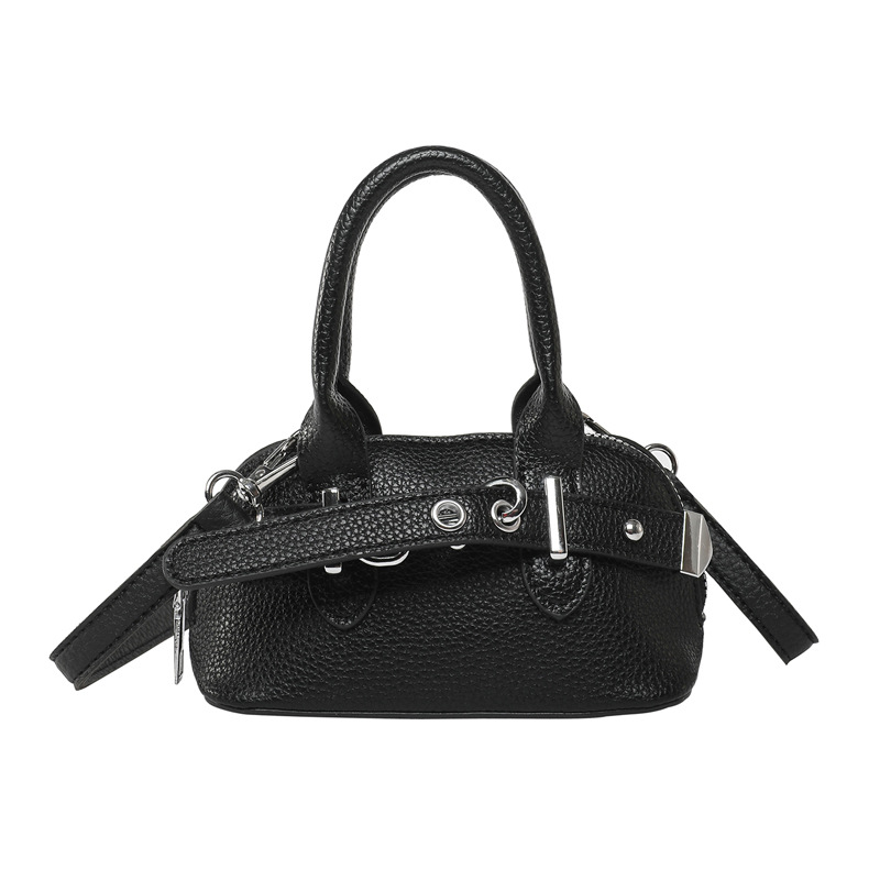 A simple and individual hand-held shell bag, a new Spring/Summer 2025 niche fashion casual shoulder bag, a trendy and stylish crossbody bag Item Picture