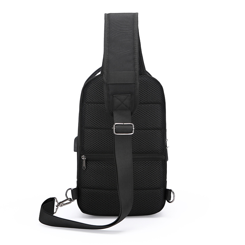 New single-shoulder crossbody bag, men's casual travel bag, simple chest bag, multi-functional waterproof password lock, anti-theft small backpack Application Scenario