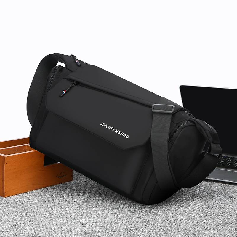 2024 New stylish and versatile messenger bag, Japanese minimalist functional large-capacity single-shoulder bag, casual men's crossbody bag Specification drawing