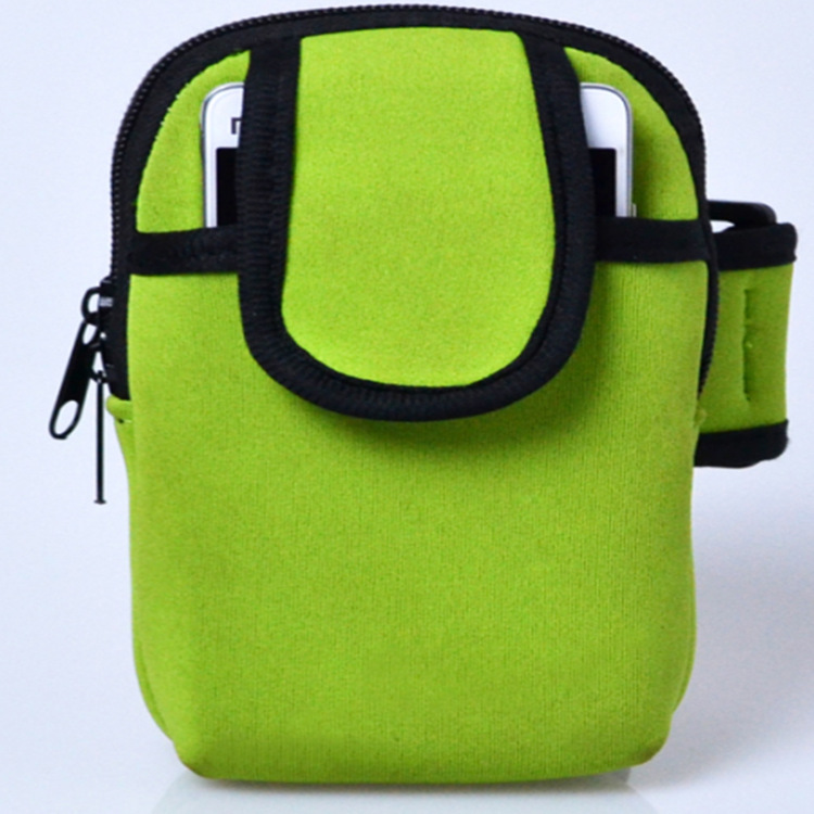 Arm bag, outdoor sports phone bag, men's and women's running phone bag, coin purse, 6.3-inch and 5.5-inch phone arm bags Application Scenario