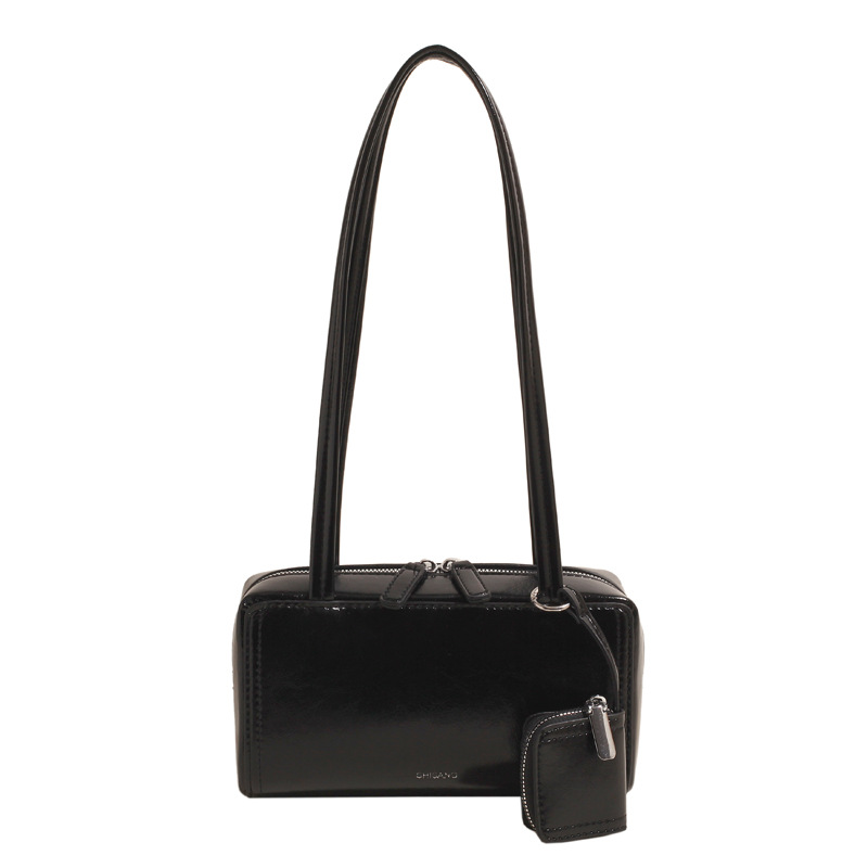 The 2024 new women's single-shoulder underarm bag is a simple and elegant commuting bag with a Korean-style niche design sense. It's a small square bag Item Picture