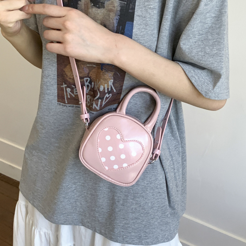 Korean-style niche polka dot handbag with a patchwork design sense, small square bag, trendy and individual, mini fashionable single-shoulder crossbody bag details Picture