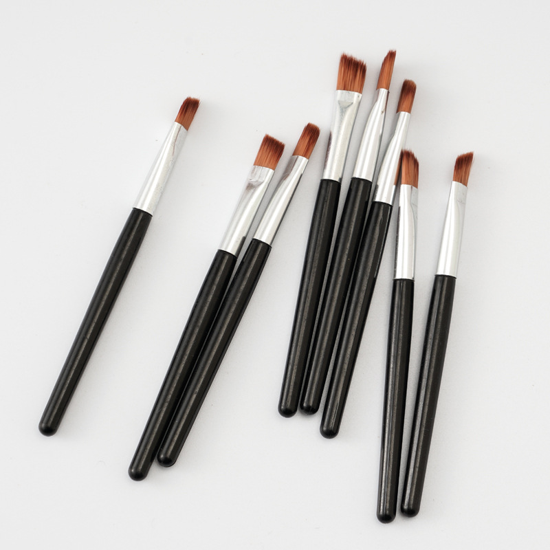 Factory wholesale single eyebrow brushes, portable mini brushes, eyeliner brushes, beauty tools, makeup brushes, direct sales of fan-shaped pens Application Scenario