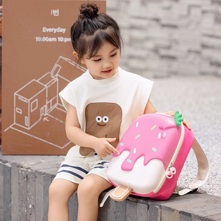 Children's ultra-light and fashionable backpack, kindergarten children's schoolbag, princess stylish ice cream, portable bag for going out details Picture