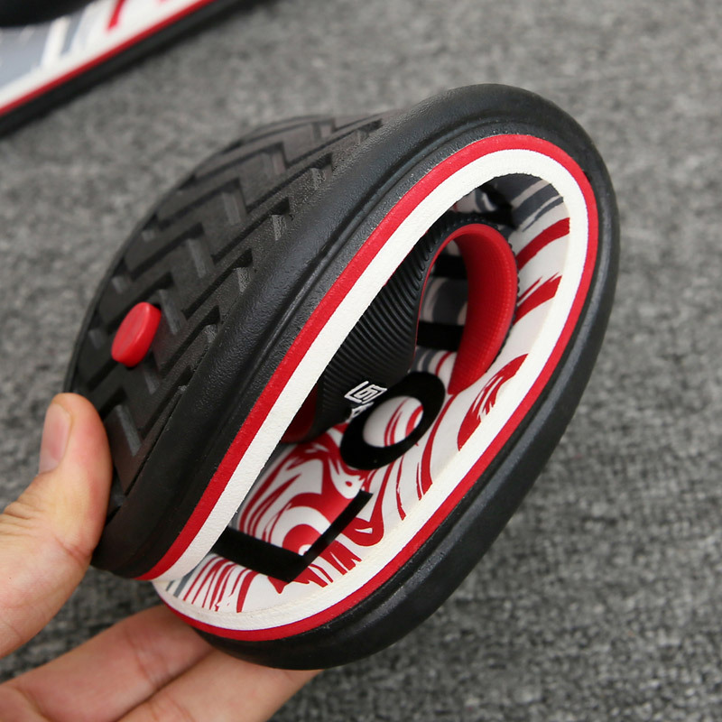 【 Customized with Pictures 】 Fashionable and quality men's flip-flops, summer slippers, Korean-style outdoor beach men's flip-flops factory Application Scenario