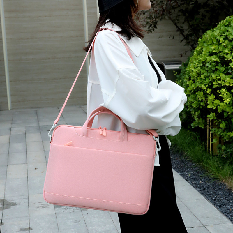 The macaron-colored laptop bag is ultra-thin and suitable for 14-inch and 15-inch macbook laptop cases Application Scenario