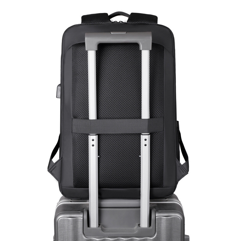 A new cross-border hard-shell business backpack with large capacity and multiple functions, a 17-inch computer bag for commuting and business trips, and a high-end feel on both shoulders Application Scenario