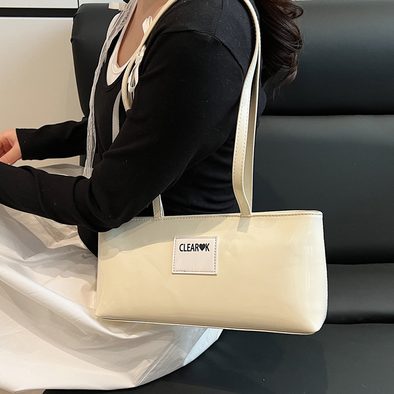 Underarm bag for women, Korean style Instagram trendy single-shoulder bag, new Spring/Summer 2025, simple and casual crossbody small square bag details Picture