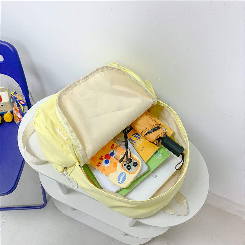 Puppy Schoolbag for girls' college birthday, simple and versatile, ins style, high appearance level, primary and secondary school students' backpacks for grades 1-3 Application Scenario