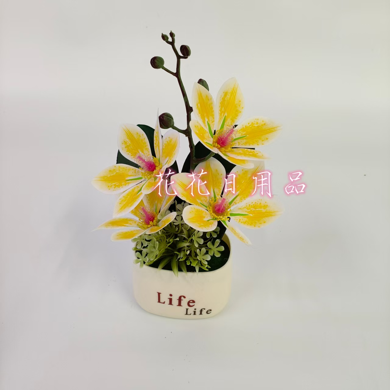 Artificial flowers, fake flowers, bonsai, plastic POTS, magnolia flower ornaments and decorative items details Picture