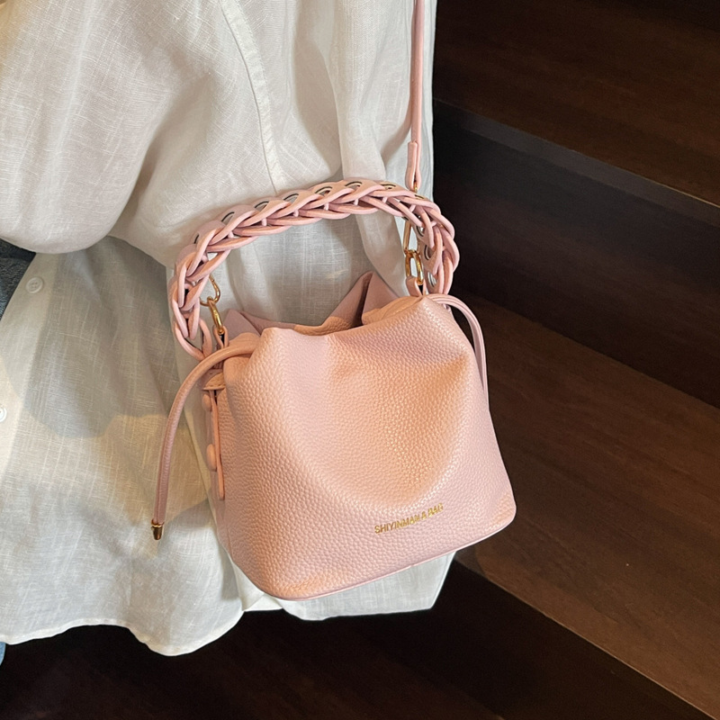 Korean style bucket bag 2025 Summer new style, trendy and versatile, women's crossbody, niche and super popular single-shoulder bag Specification drawing