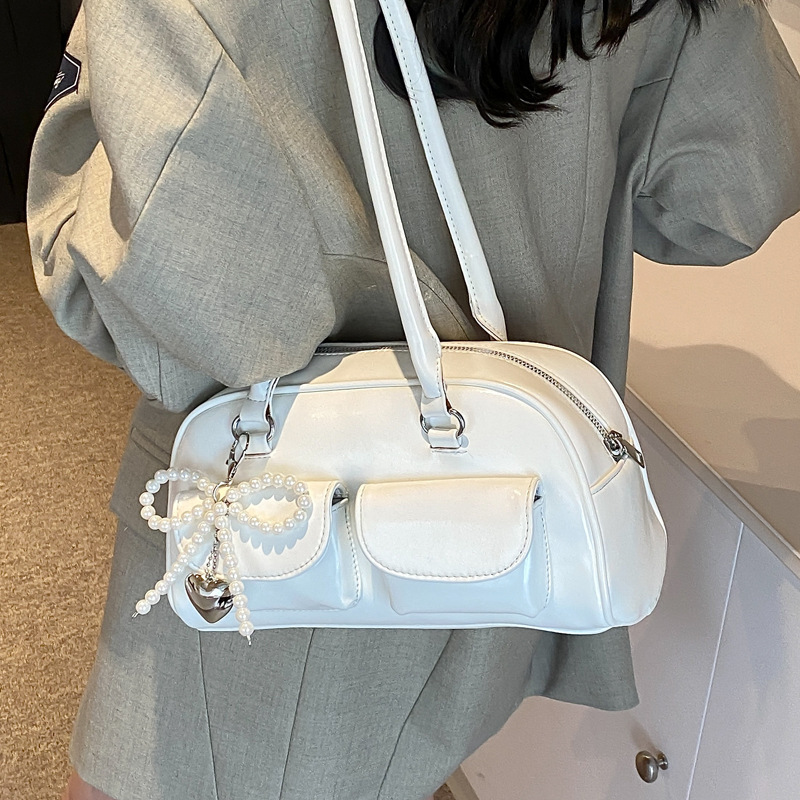 Korean trendy underarm bow bag, a new summer fashion and versatile single-shoulder bag for women's outings, a casual crossbody bag Specification drawing