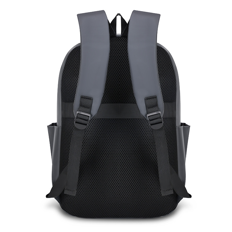 New Korean-style men's backpack for cross-border foreign trade, large capacity, simple commuting computer bag, and schoolbag for junior and senior high school students Application Scenario