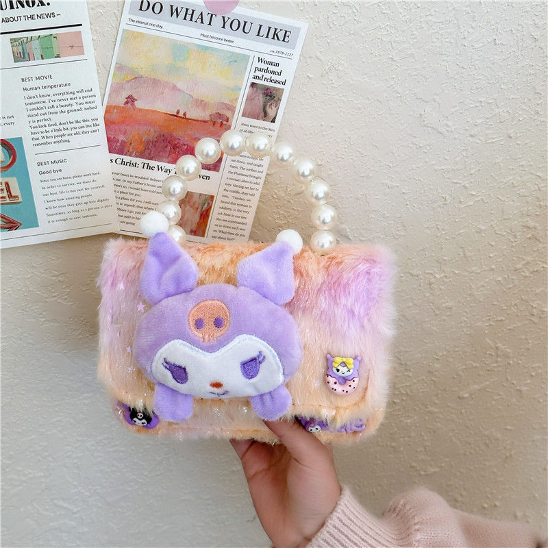 New trendy and stylish princess coin purse, plush toy, plush pearl girl treasure, hand-held and shoulder-loaded mini crossbody bag Application Scenario