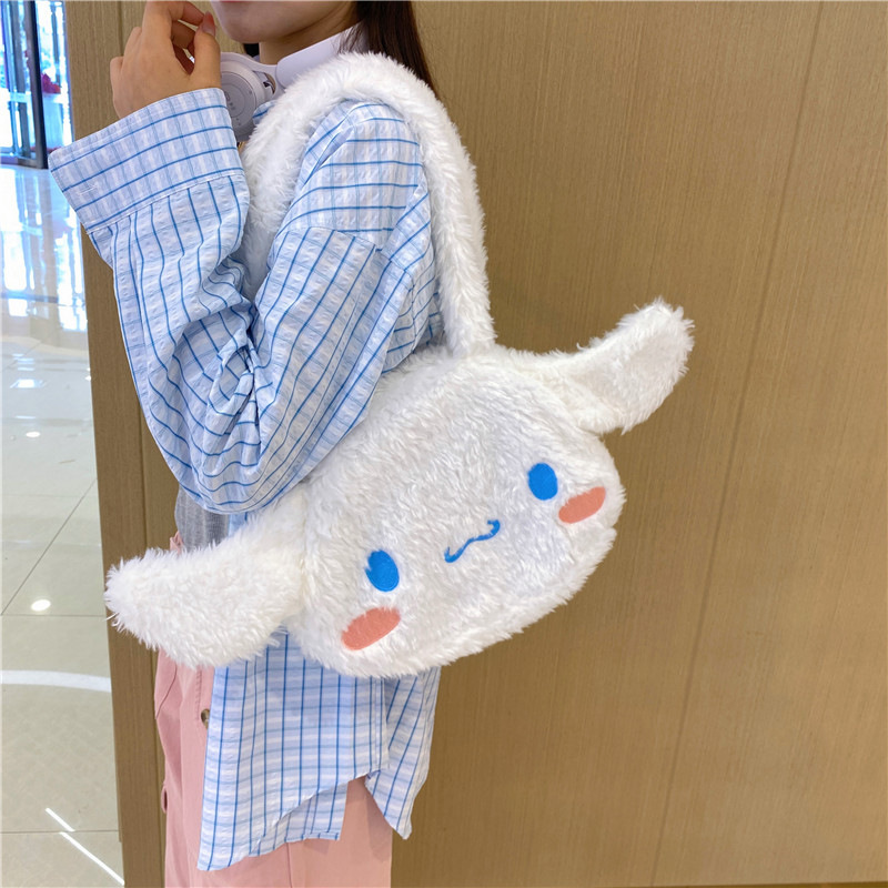 Plush bag, cartoon large-capacity single-shoulder bag, cute strawberry bear, cinnamon dog, tote bag, bento bag, girl's bag details Picture