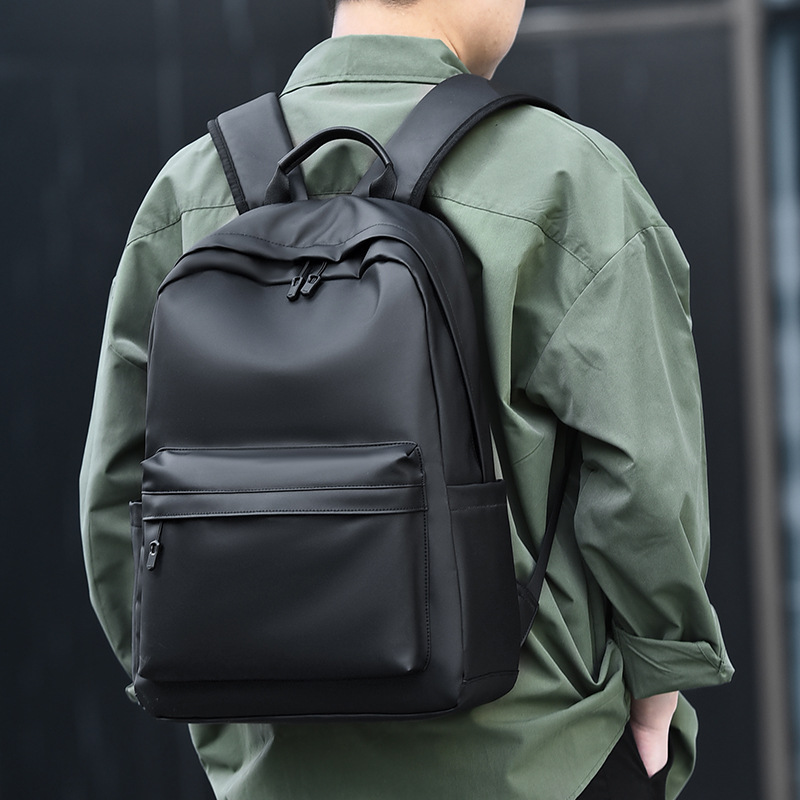 Trendy new backpacks and backpacks for men, casual, waterproof, simple and durable computer backpacks, and school bags for middle and high school students full figure