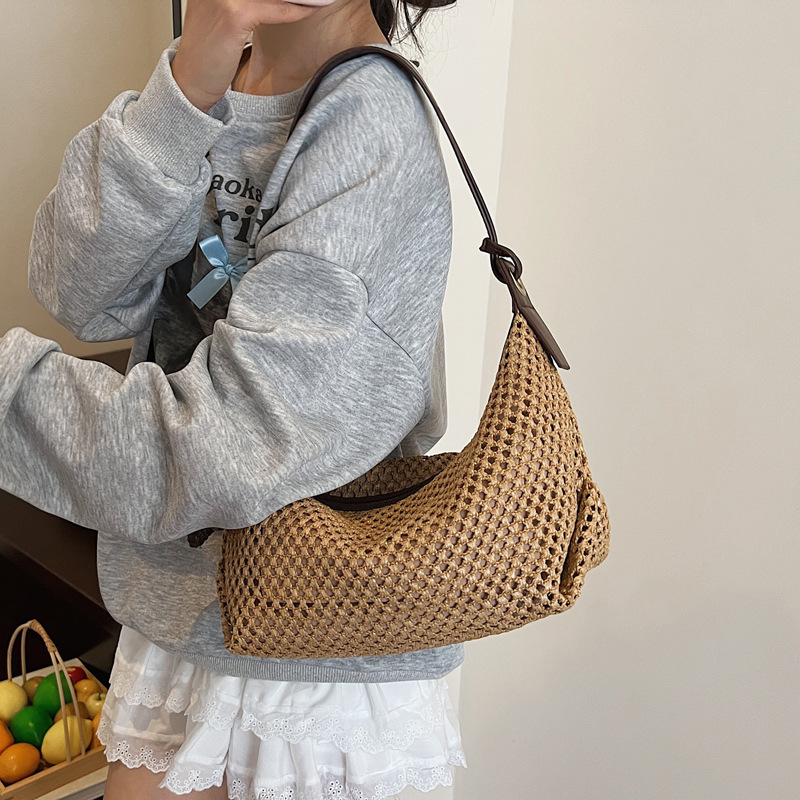Summer niche vacation-style woven underarm bag for women 2025 new casual seaside and beach single-shoulder handbag trend Specification drawing