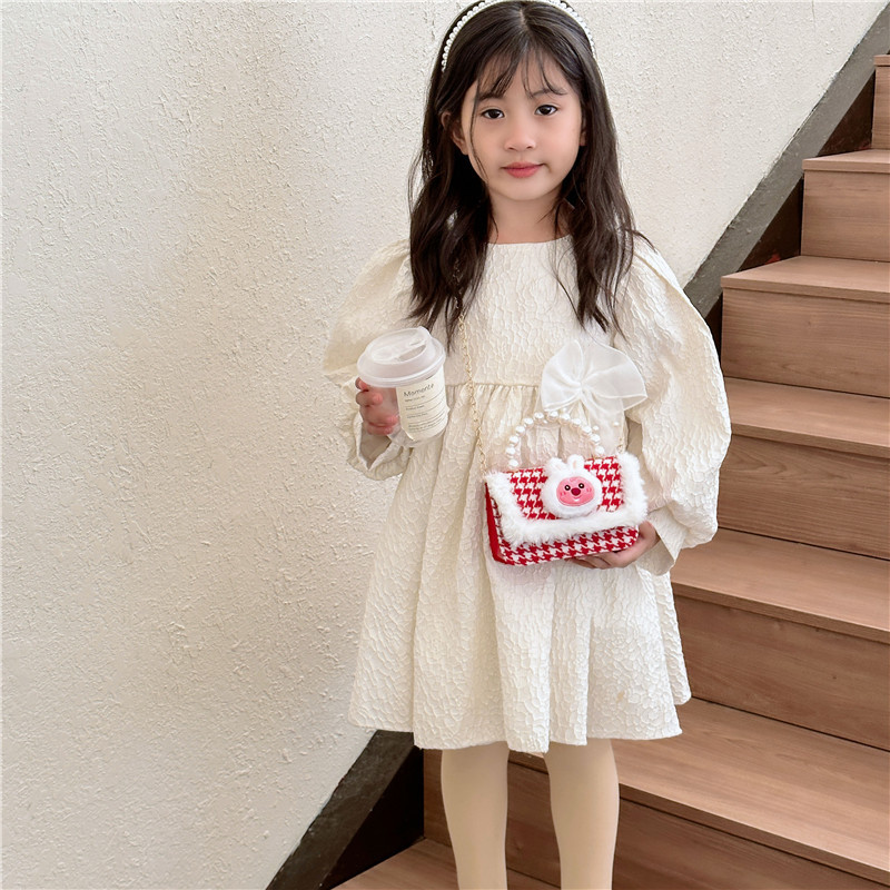 New Year's bag: Girl's crossbody pearl handbag, bow, heavy and stylish plush bag, red girl princess bag Specification drawing