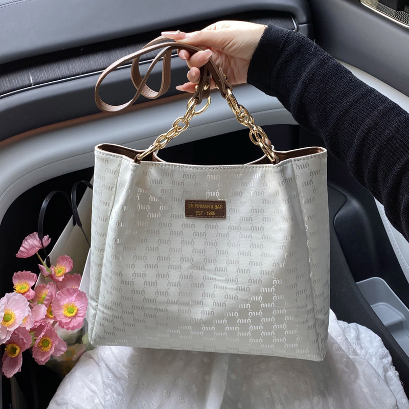 Single-shoulder large bag for women, 2025 new large-capacity tote bag, college student commuting bag for classes, summer handbag full figure