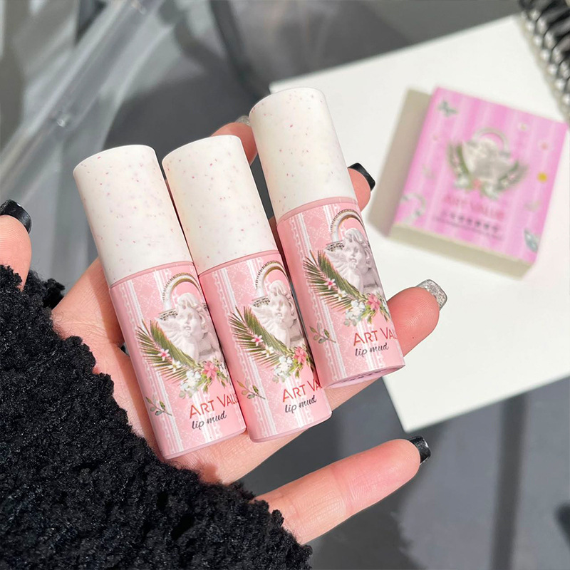 Art Value Little Angel Soft Mist Lip Mud Velvet Matte Lip Gloss Grey Powder Whitening Makeup Cross-border Wholesale for Students Application Scenario