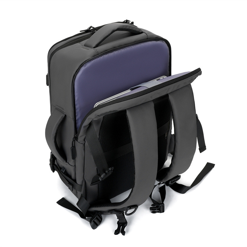 New cross-border leather film backpack for men's business travel, dry and wet separation, large-capacity multi-functional computer bag Application Scenario