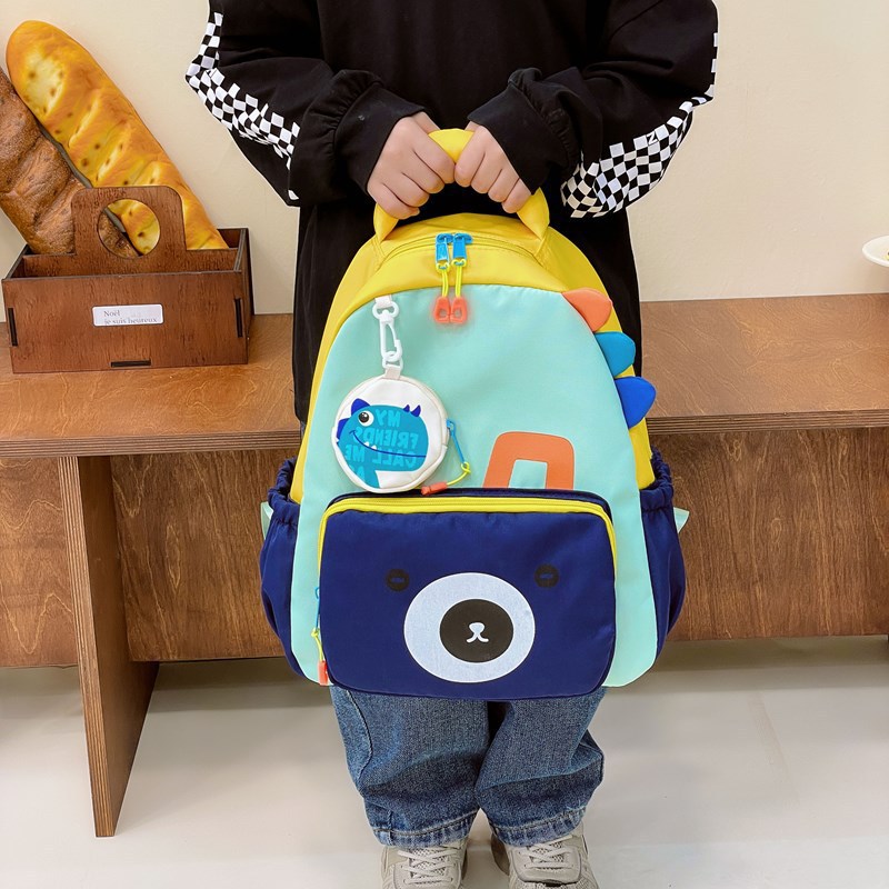 New children's small book bags for kindergartens, color-blocking sports backpacks with stitching and cute printed cartoon children's backpacks Specification drawing