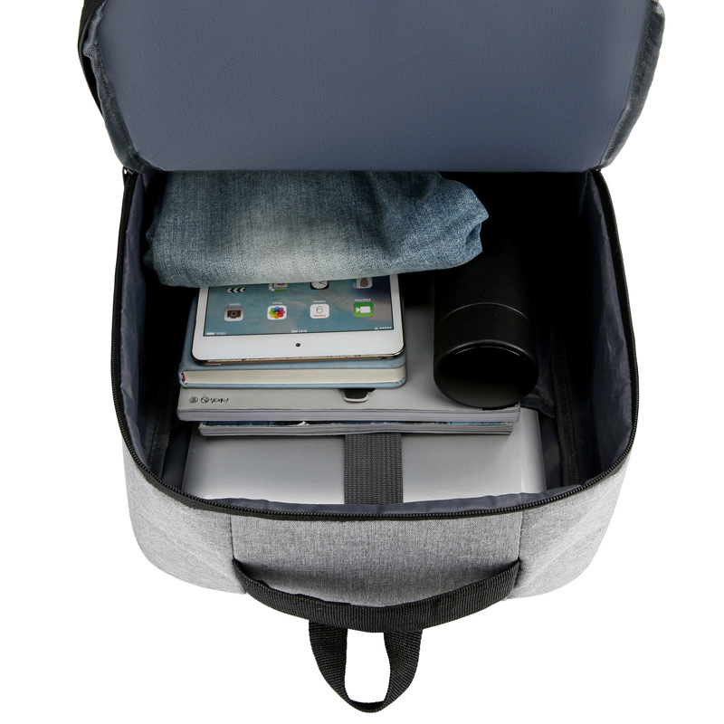 New large-capacity business commuting backpack, simple solid-color casual backpack, Oxford cloth portable computer schoolbag Application Scenario